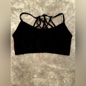 Women’s size small, brand unknown